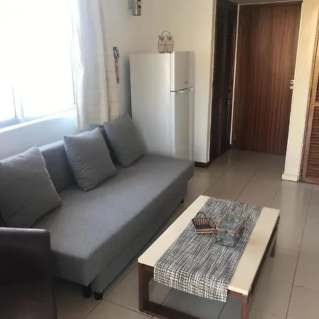 Fuer 4 Personen Ca 15 M In So Martinho, Madeira Suedkueste Von Madeira
