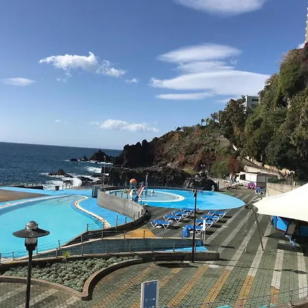 Fuer 4 Personen Ca 15 M In So Martinho, Madeira Suedkueste Von Madeira
